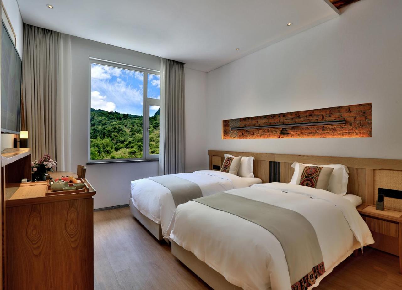 Suoxishanju Light Luxury Resort Hotel จางเจียเจี้ย ภายนอก รูปภาพ