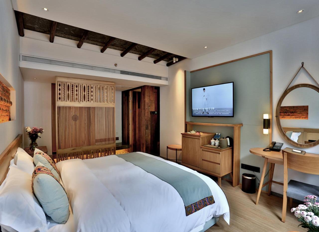 Suoxishanju Light Luxury Resort Hotel จางเจียเจี้ย ภายนอก รูปภาพ