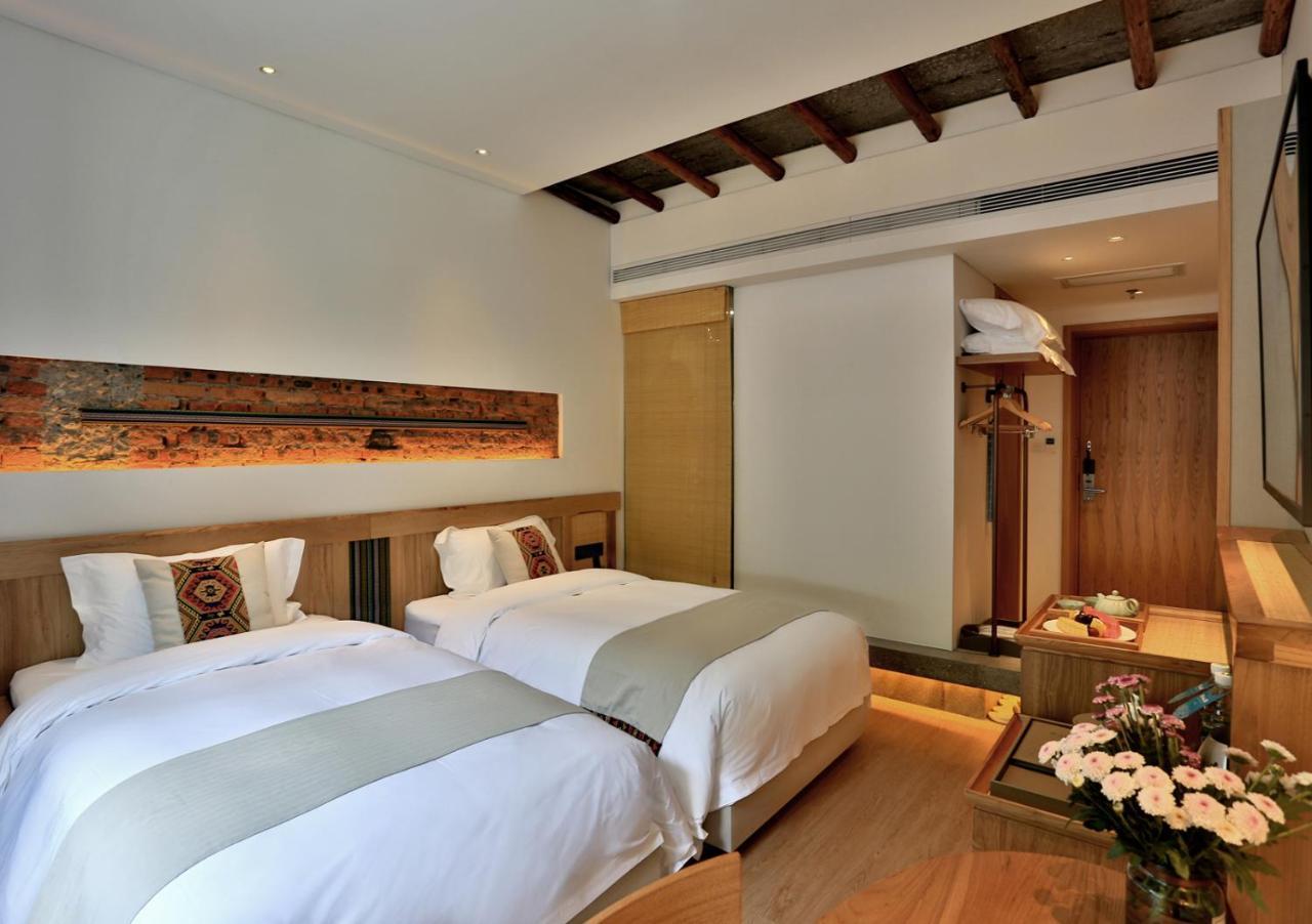 Suoxishanju Light Luxury Resort Hotel จางเจียเจี้ย ภายนอก รูปภาพ