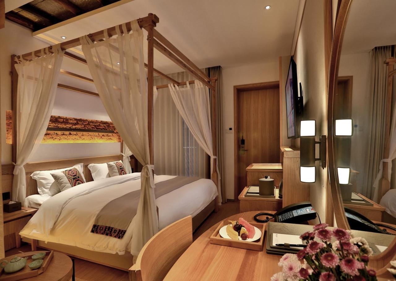 Suoxishanju Light Luxury Resort Hotel จางเจียเจี้ย ภายนอก รูปภาพ