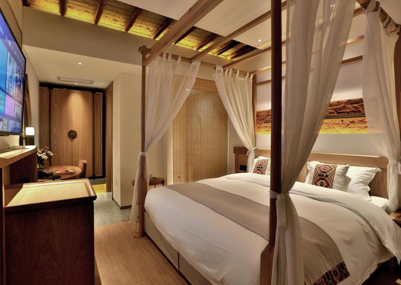 Suoxishanju Light Luxury Resort Hotel จางเจียเจี้ย ภายนอก รูปภาพ