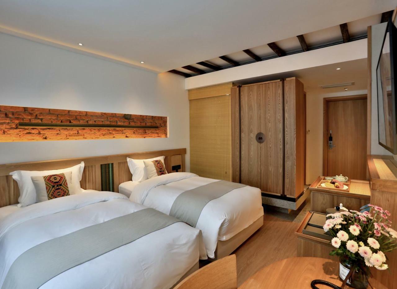 Suoxishanju Light Luxury Resort Hotel จางเจียเจี้ย ภายนอก รูปภาพ